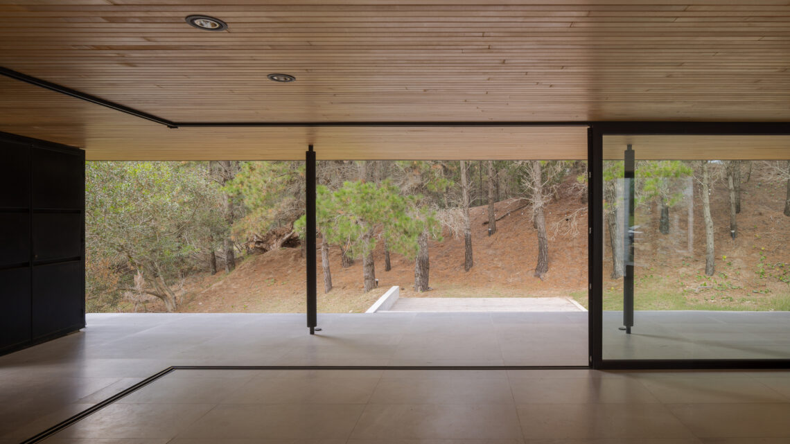 House h7 / taranti arq studio