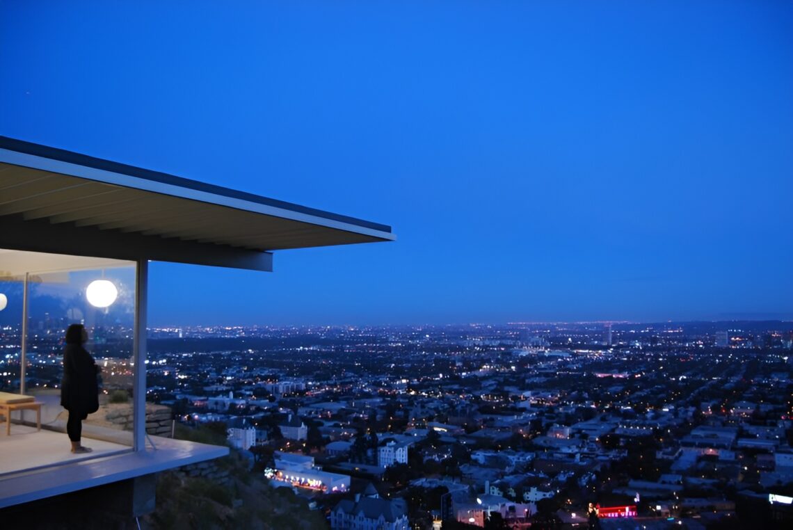 Stahl house / pierre koenig | classics on architecture lab