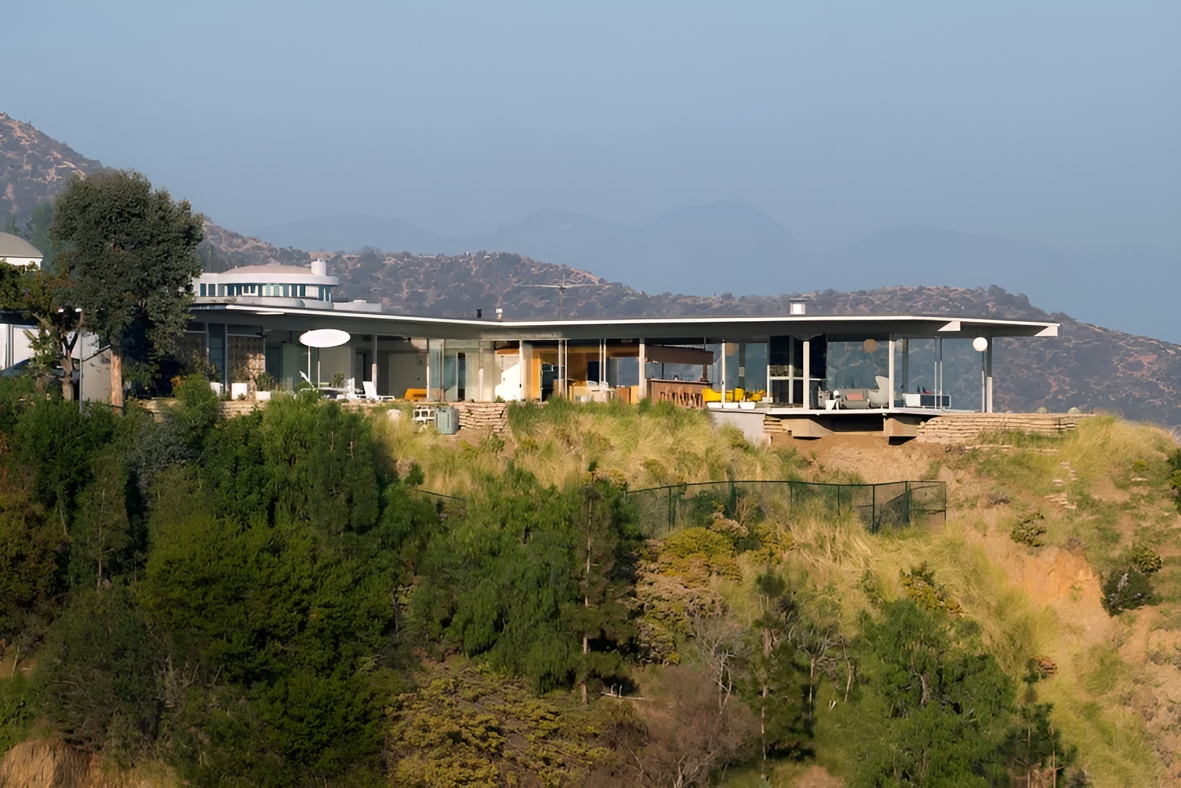 Stahl house / pierre koenig | classics on architecture lab