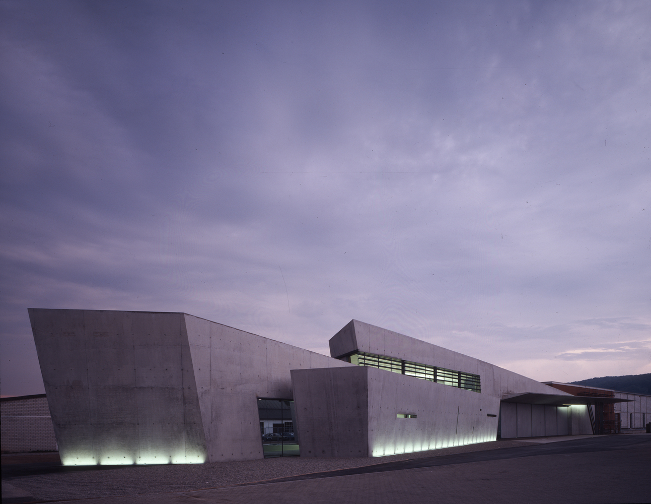 Vitra fire station / zaha hadid | classics on architecture lab