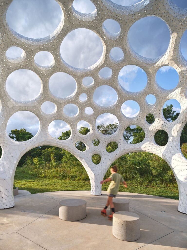 Moonrise / Marc Fornes / Theverymany 3 Moonrise / marc fornes / theverymany