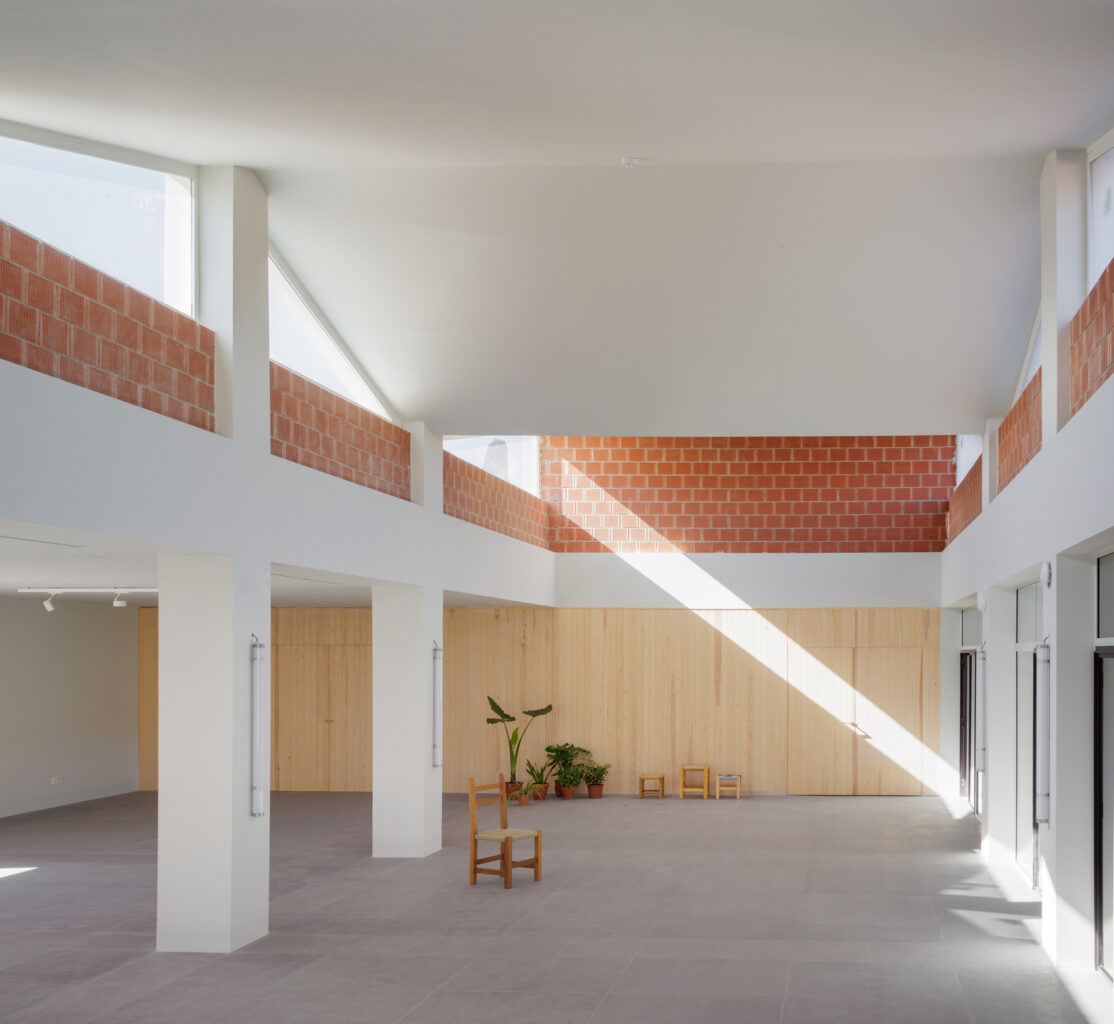 Sa nau / atzur arquitectura
