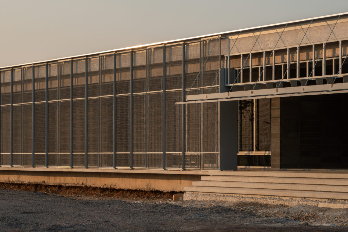 Lpp rice grading center and laboratory / phtaa living design