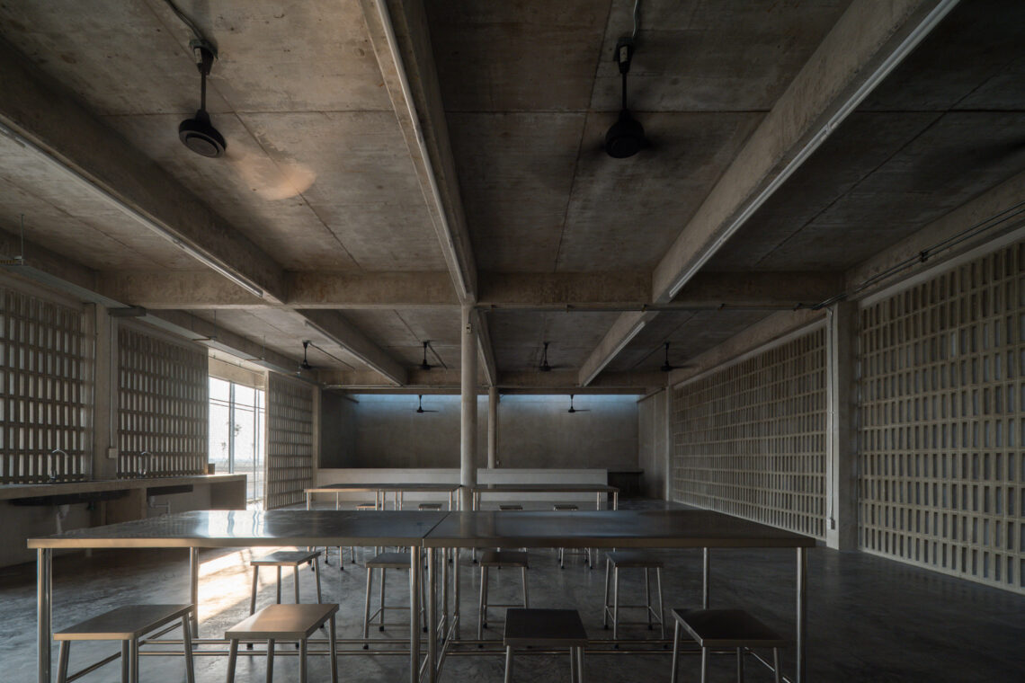 Lpp rice grading center and laboratory / phtaa living design