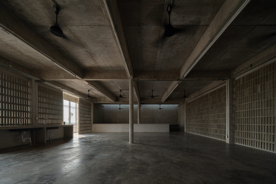 Lpp rice grading center and laboratory / phtaa living design