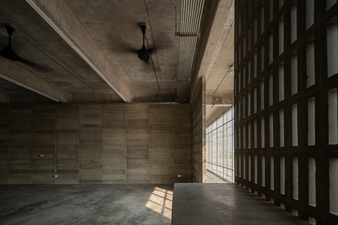 Lpp rice grading center and laboratory / phtaa living design