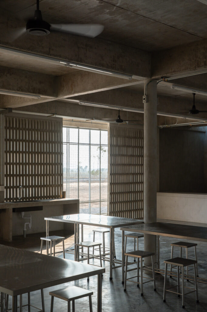 Lpp rice grading center and laboratory / phtaa living design