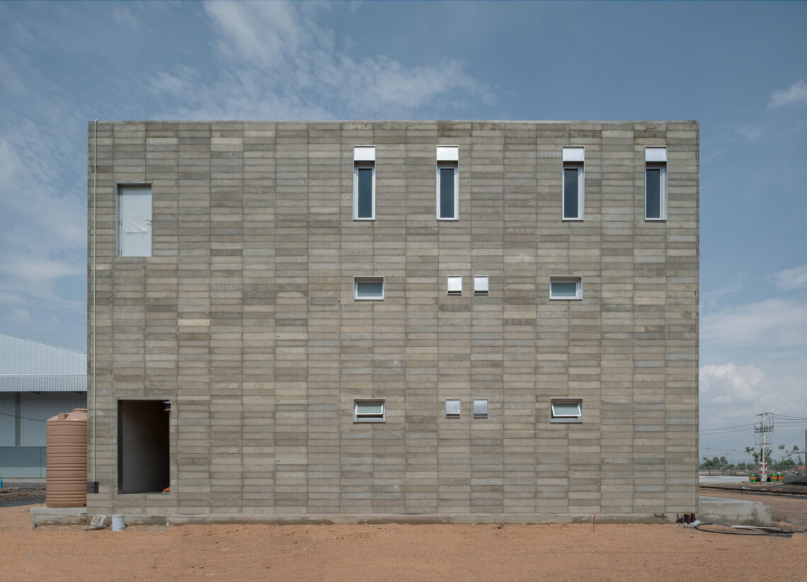Lpp rice grading center and laboratory / phtaa living design