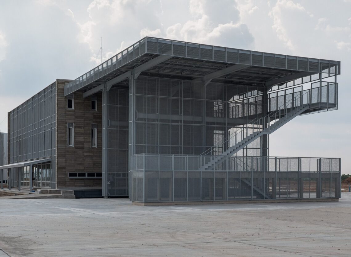 Lpp rice grading center and laboratory / phtaa living design