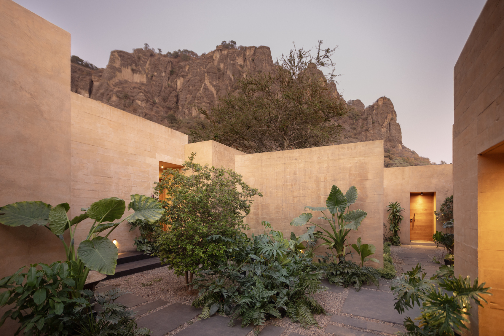 Casa Ll - Ra! - 10 Ll house / ra!