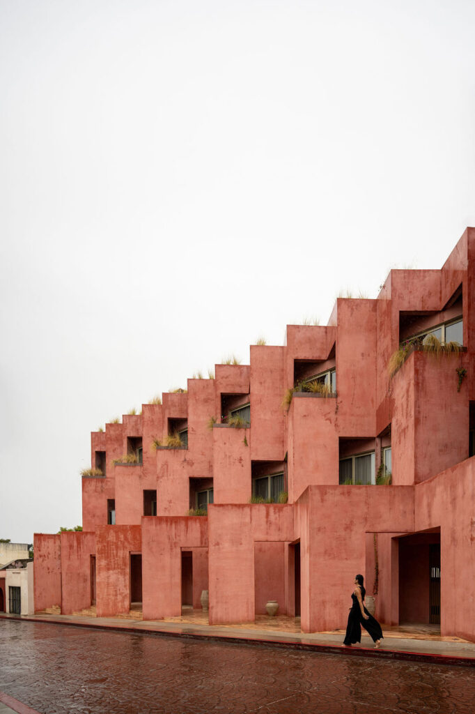 Laiva Plaza Hotel / Ra! 26 Laiva plaza hotel / ra!