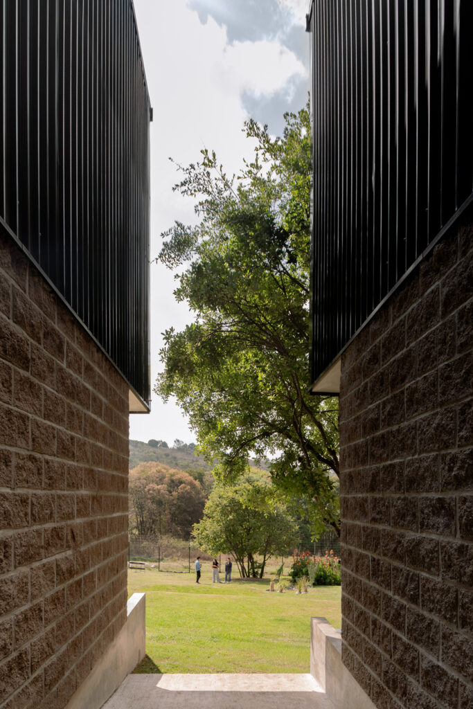 Casa Ae / Taller Ezequiel Aguilar Martínez 4 Casa ae / taller ezequiel aguilar martínez