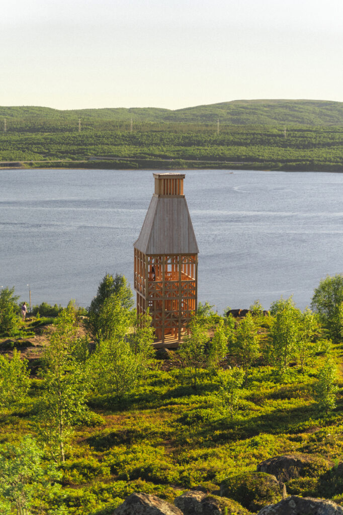 Kola Bay Lighthouse Viewpoint / Evgeny Makarenko Timber Architecture Workshop 14 Kola bay lighthouse viewpoint / evgeny makarenko timber architecture workshop
