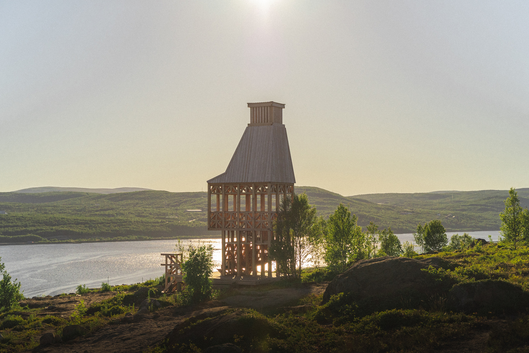 The Kola Bay Lighthouse_Evgeny_Makarenko_Ph_Arushanyan_Malenchik_Okuneva_26 Kola bay lighthouse viewpoint / evgeny makarenko timber architecture workshop