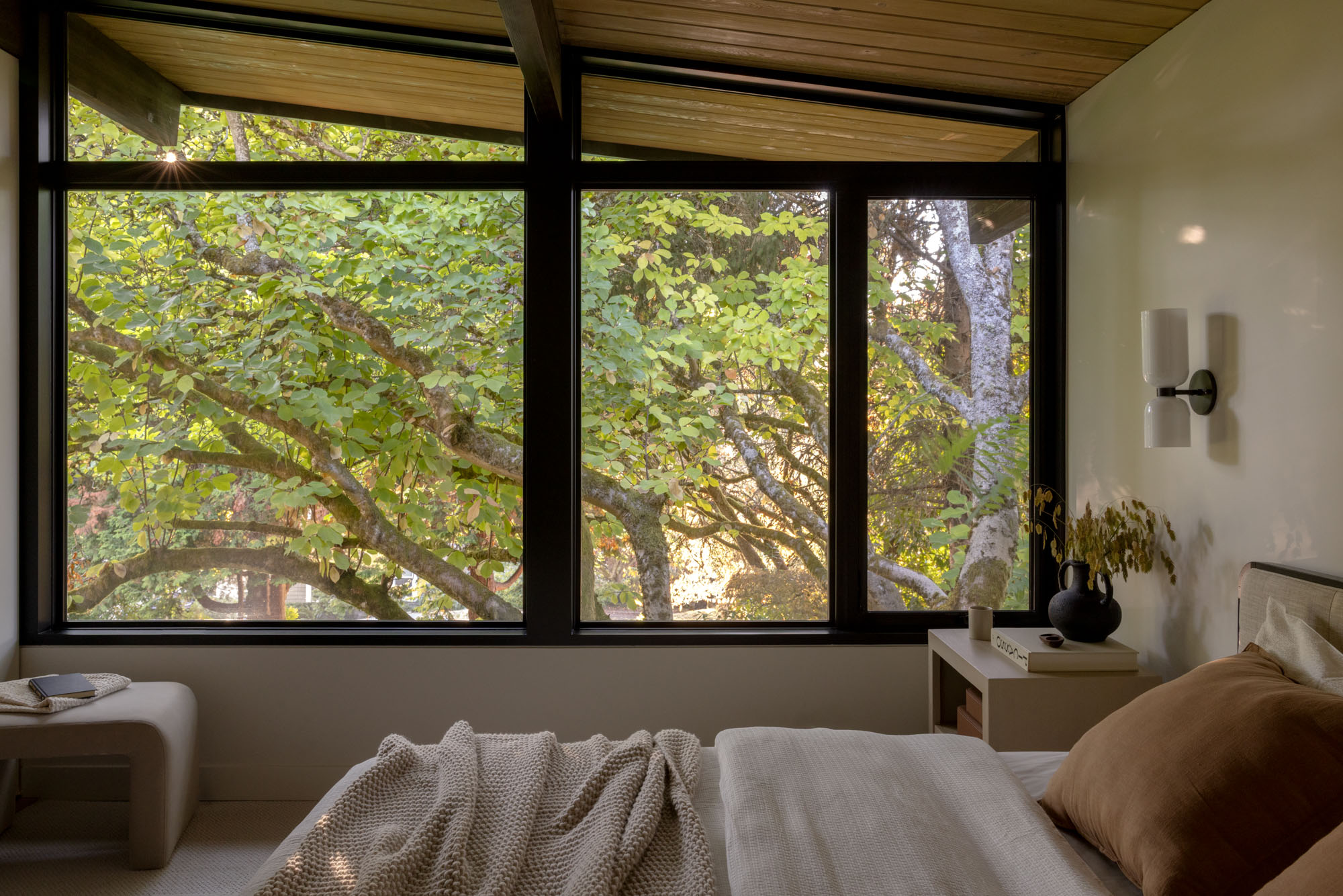 Web-Onoma-Crest- (22) Island crest / onoma architecture