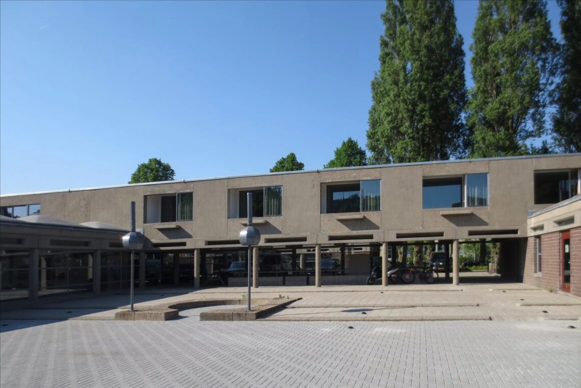 Amsterdam Orphanage / Aldo Van Eyck | Classics On Architecture Lab 100 Amsterdam orphanage / aldo van eyck | classics on architecture lab
