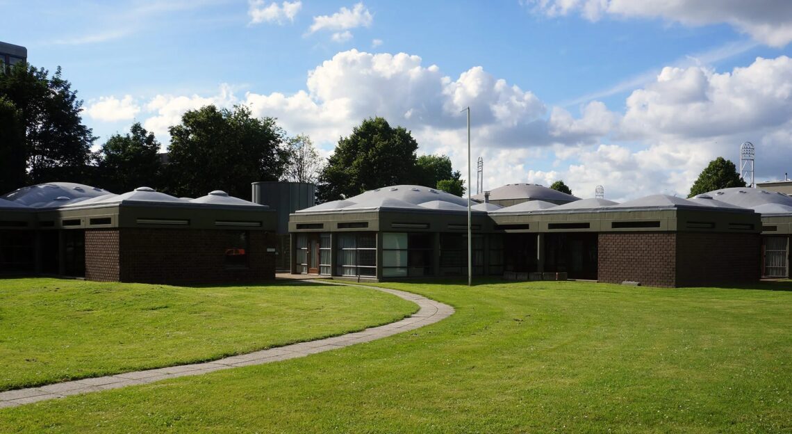 Amsterdam Orphanage / Aldo Van Eyck | Classics On Architecture Lab 143 Amsterdam orphanage / aldo van eyck | classics on architecture lab