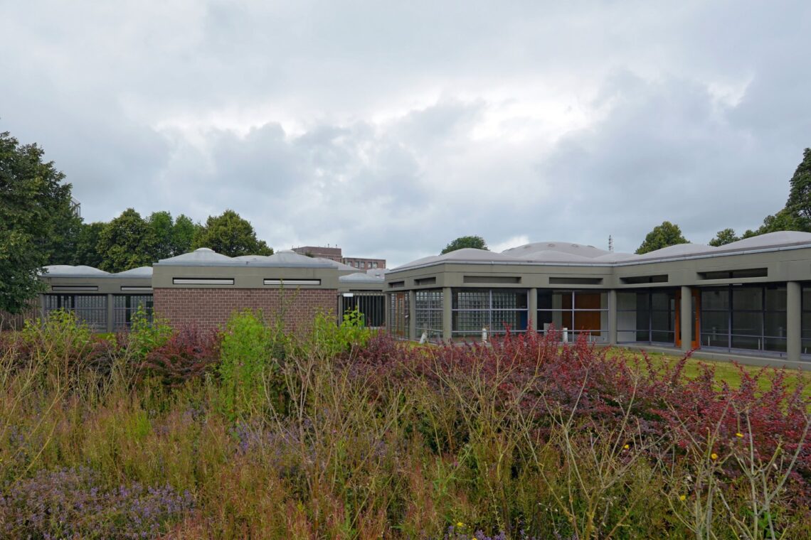 Amsterdam Orphanage / Aldo Van Eyck | Classics On Architecture Lab 113 Amsterdam orphanage / aldo van eyck | classics on architecture lab