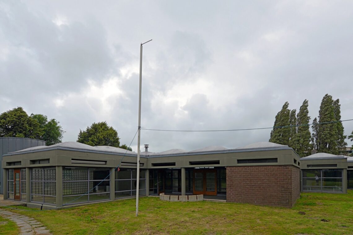 Amsterdam Orphanage / Aldo Van Eyck | Classics On Architecture Lab 115 Amsterdam orphanage / aldo van eyck | classics on architecture lab