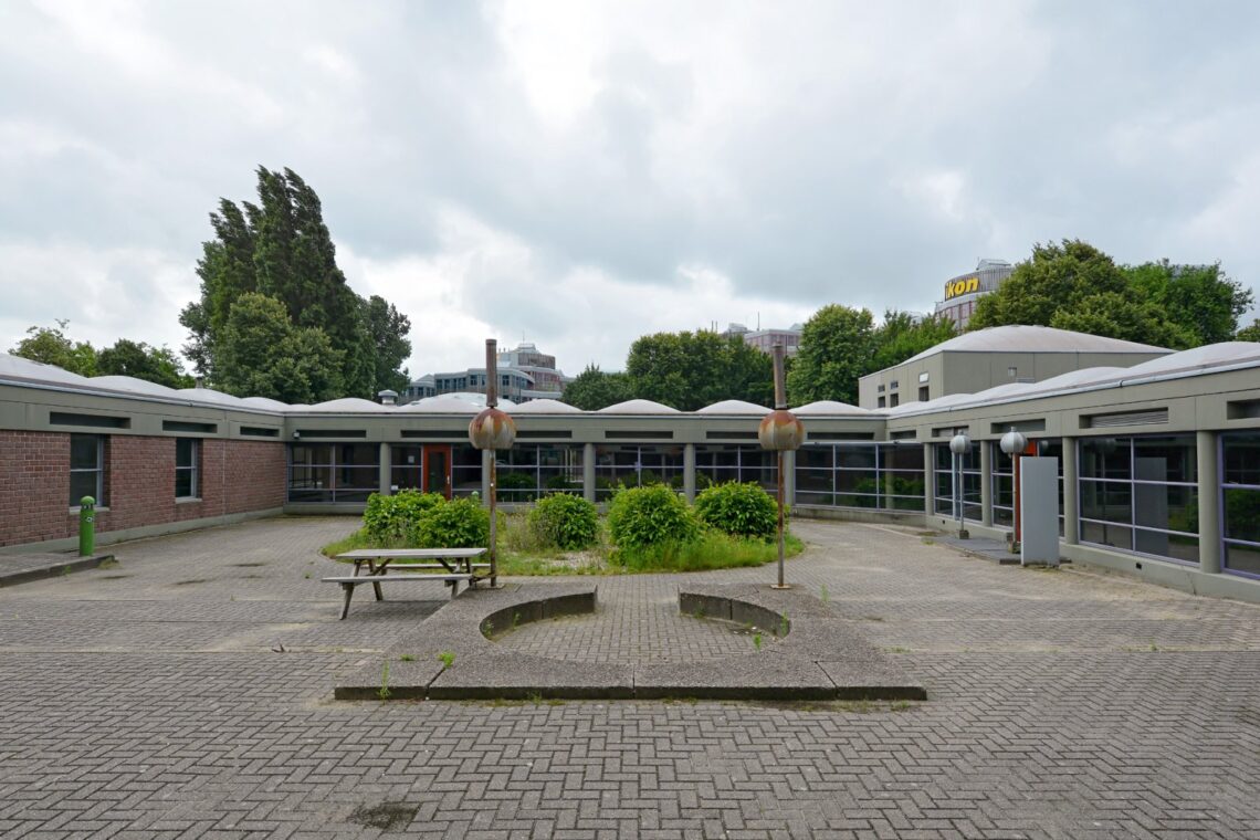 Amsterdam Orphanage / Aldo Van Eyck | Classics On Architecture Lab 121 Amsterdam orphanage / aldo van eyck | classics on architecture lab