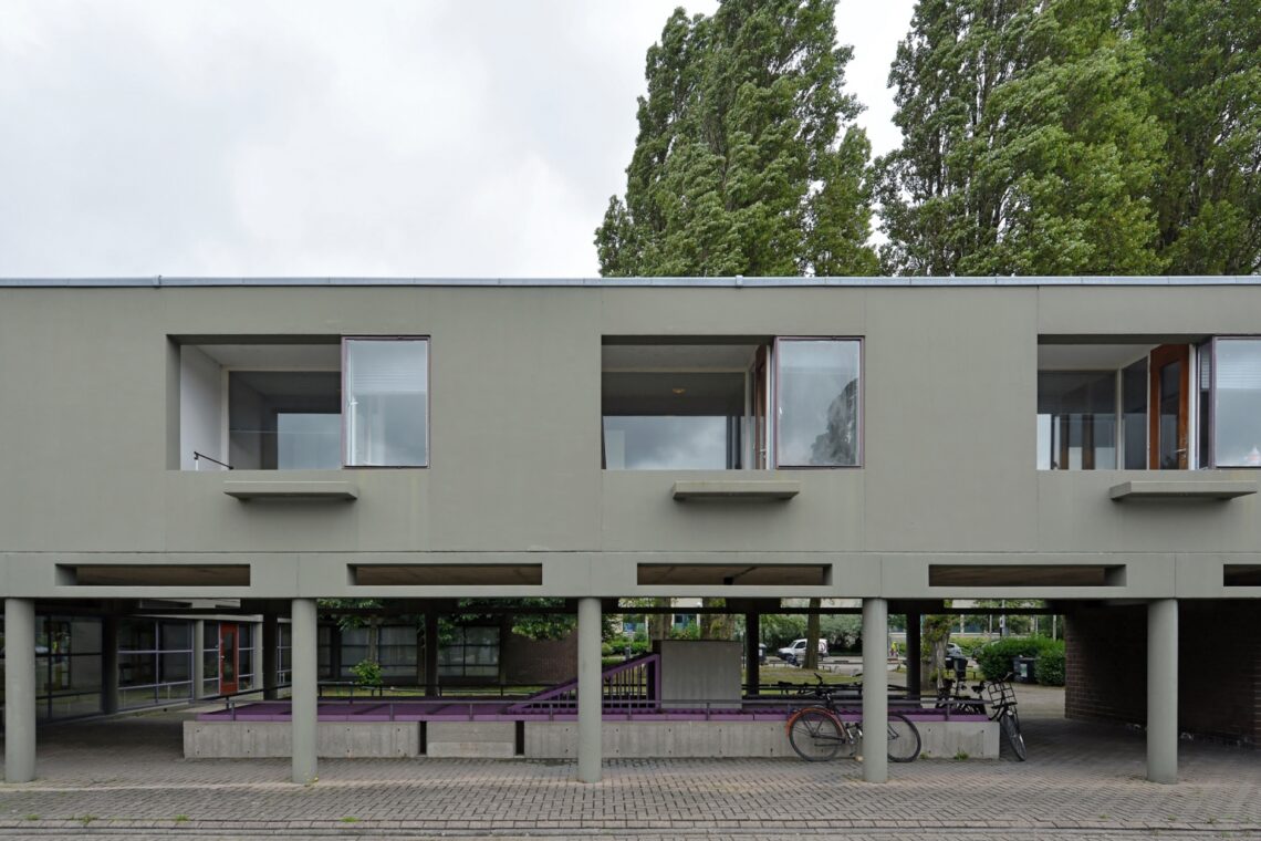 Amsterdam Orphanage / Aldo Van Eyck | Classics On Architecture Lab 123 Amsterdam orphanage / aldo van eyck | classics on architecture lab