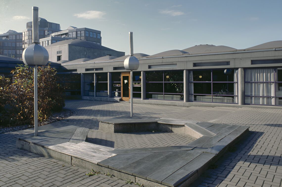 Amsterdam Orphanage / Aldo Van Eyck | Classics On Architecture Lab 110 Amsterdam orphanage / aldo van eyck | classics on architecture lab