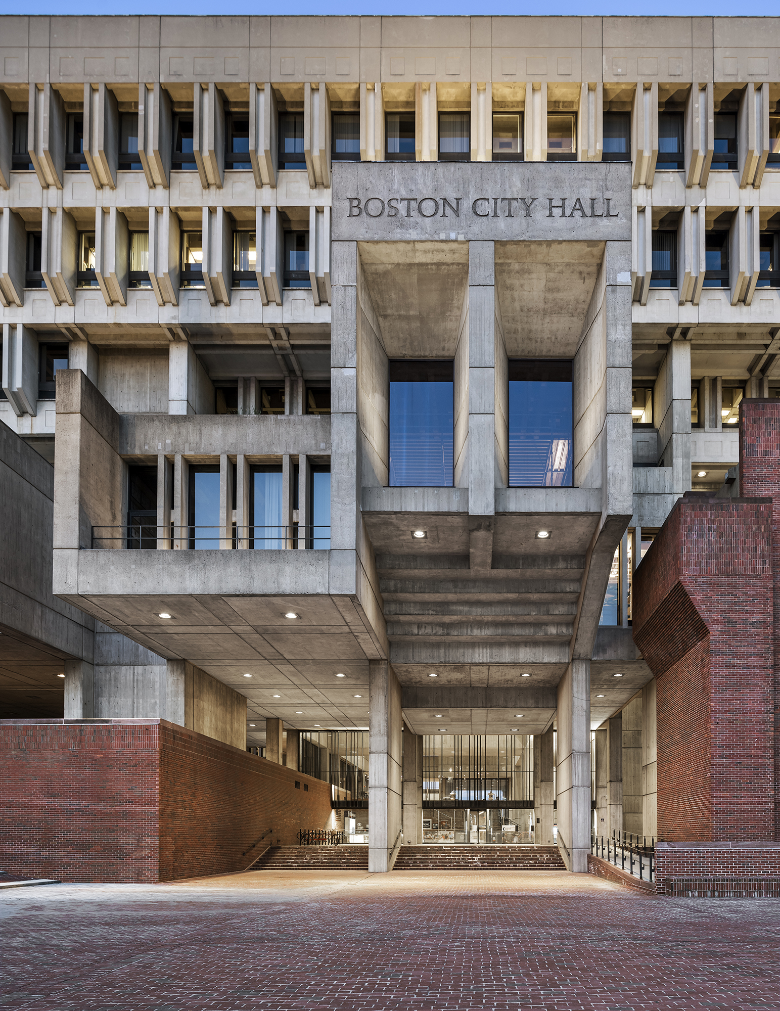 Boston city hall / kallmann, mckinnell, & knowles | classics on architecture lab