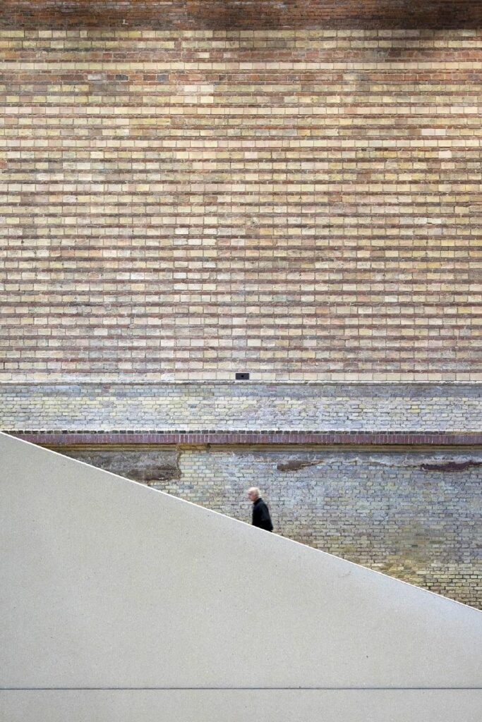 David chipperfield architects celia uhalde neues museum 2