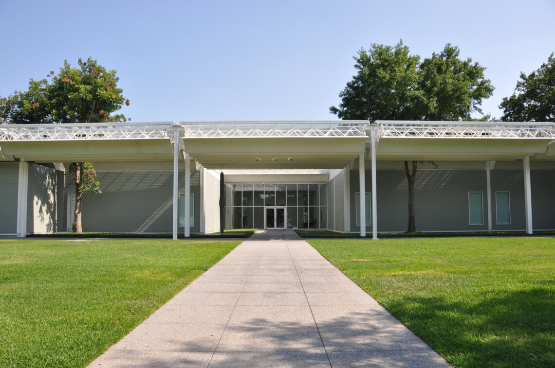 Menil collection / renzo piano | classics on architecture lab