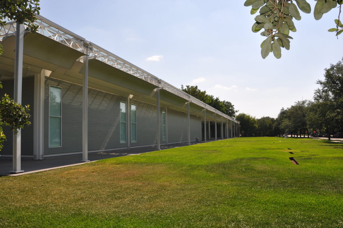 Menil collection / renzo piano | classics on architecture lab