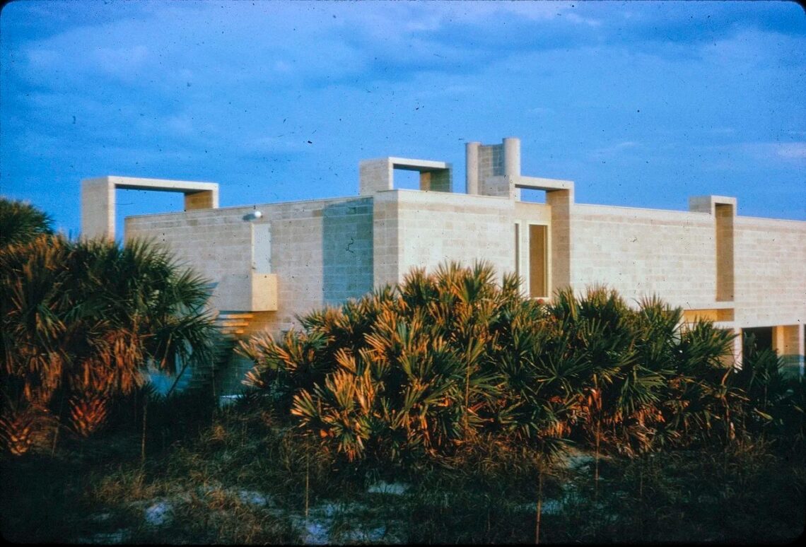 Milam residence / paul rudolph | classics on architecture lab