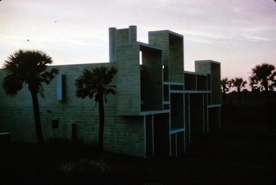 Milam residence / paul rudolph | classics on architecture lab