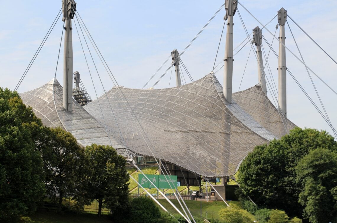 Olympiastadion (munich olympic stadium) / behnisch and partners & frei otto | classics on architecture lab