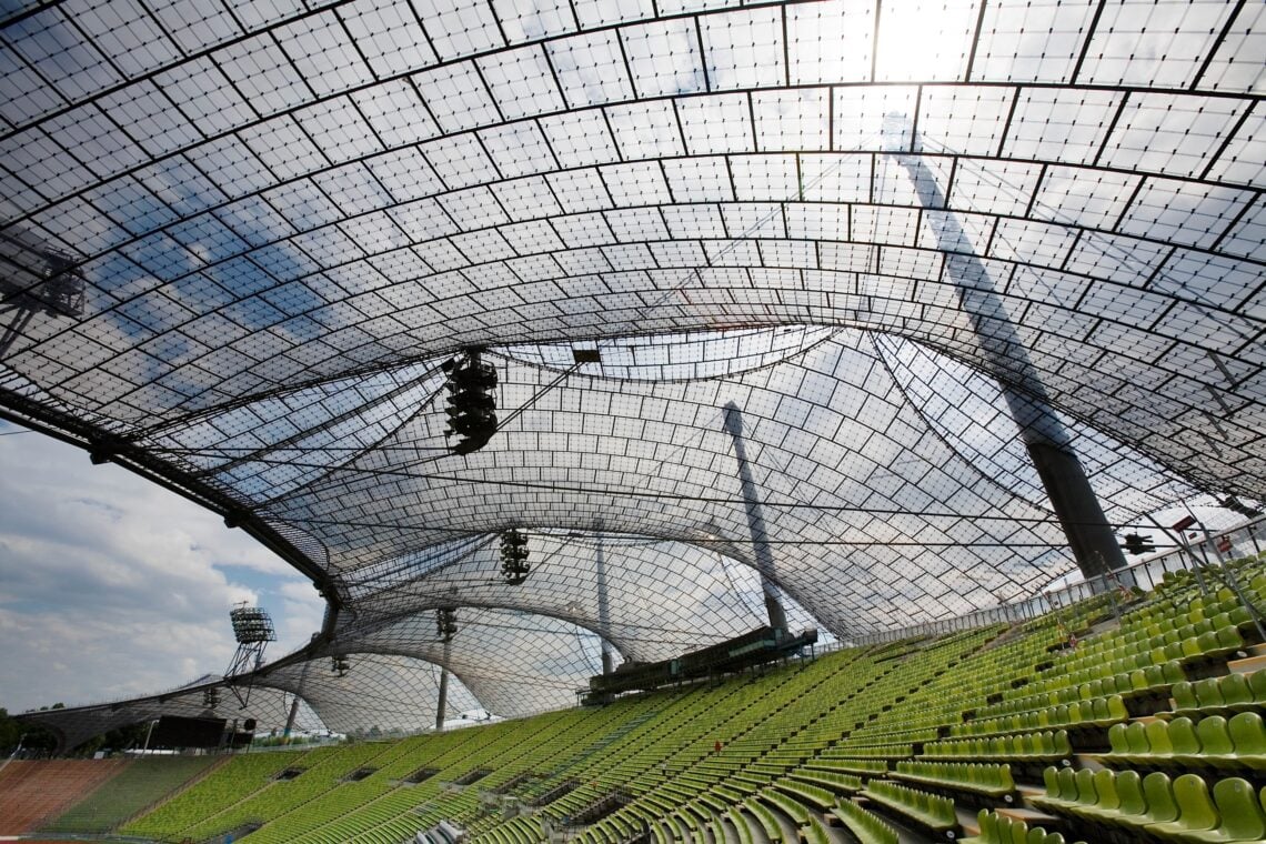 Olympiastadion (munich olympic stadium) / behnisch and partners & frei otto | classics on architecture lab