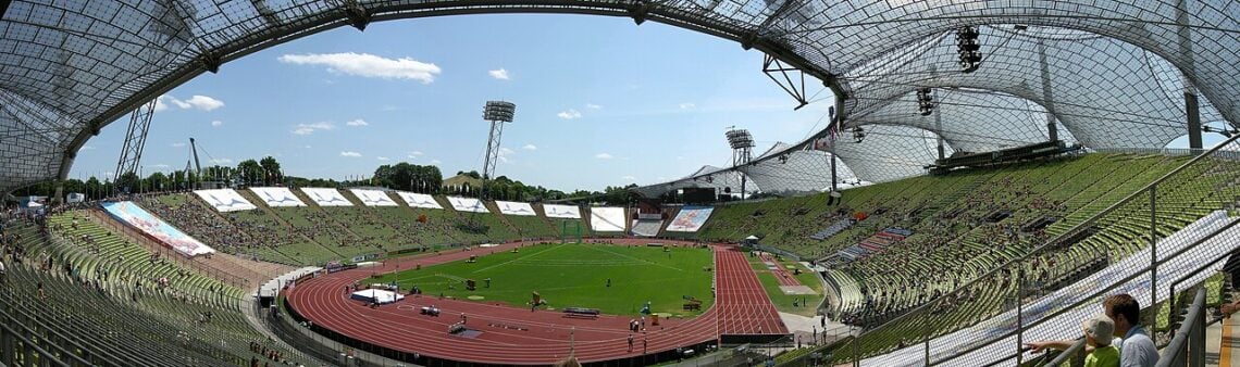 Olympiastadion (munich olympic stadium) / behnisch and partners & frei otto | classics on architecture lab