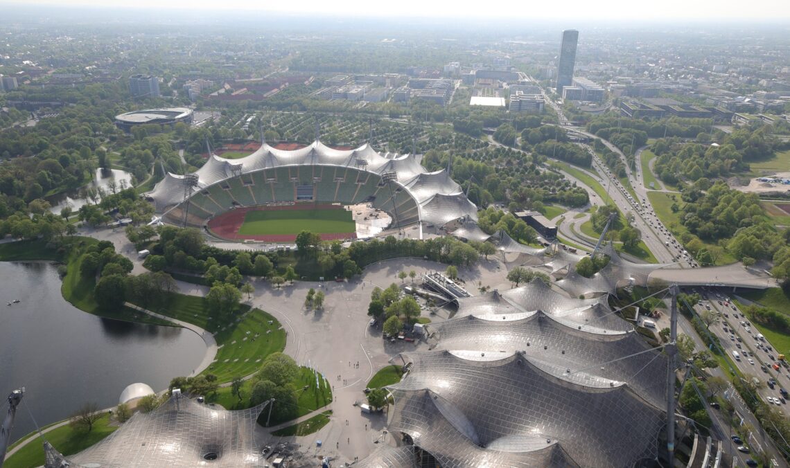 Olympiastadion (munich olympic stadium) / behnisch and partners & frei otto | classics on architecture lab
