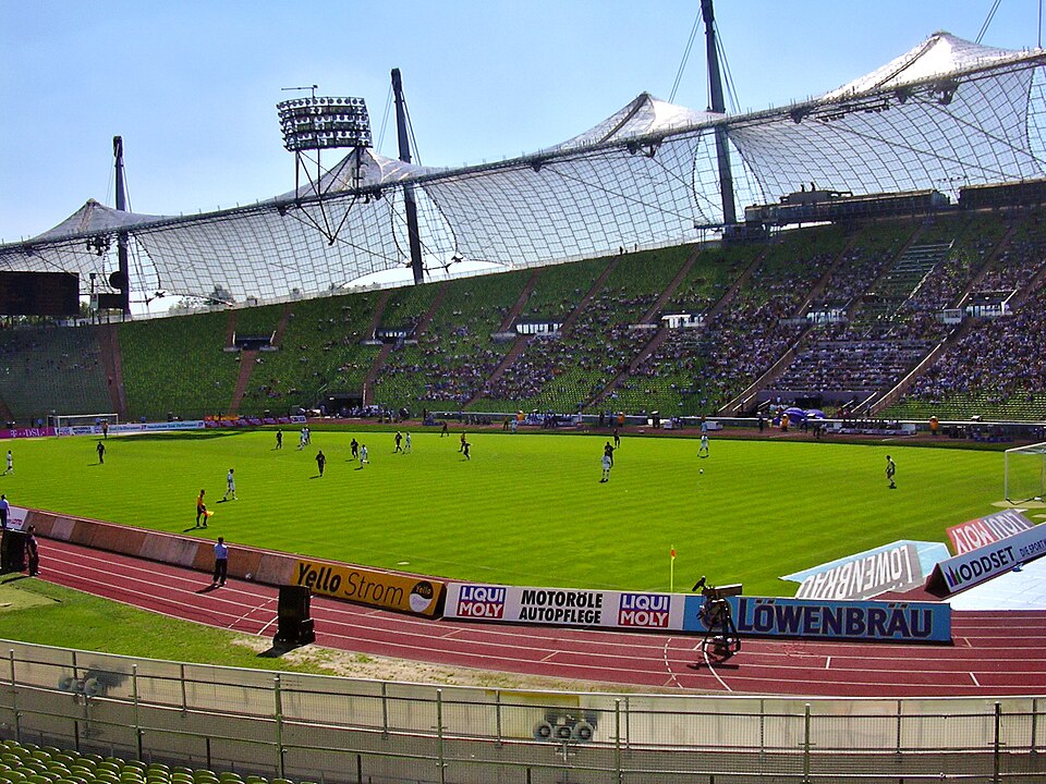 Olympiastadion (munich olympic stadium) / behnisch and partners & frei otto | classics on architecture lab