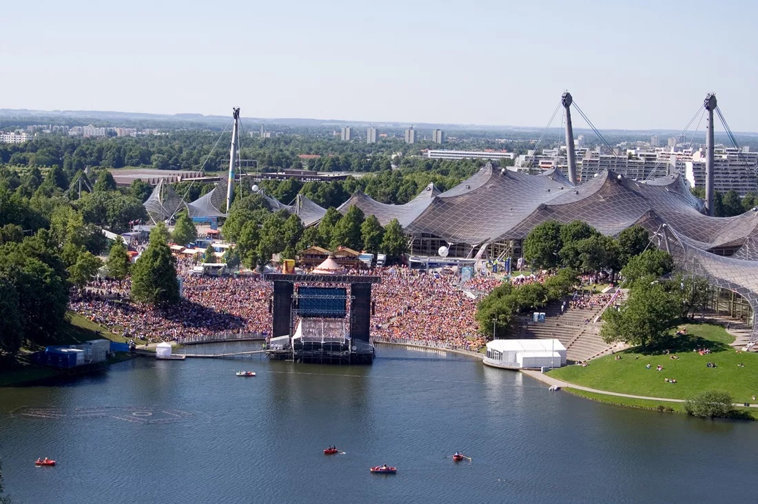 Olympiastadion (munich olympic stadium) / behnisch and partners & frei otto | classics on architecture lab