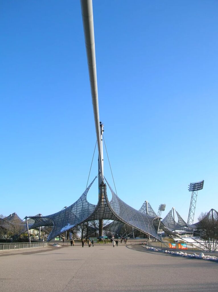 Olympiastadion (munich olympic stadium) / behnisch and partners & frei otto | classics on architecture lab