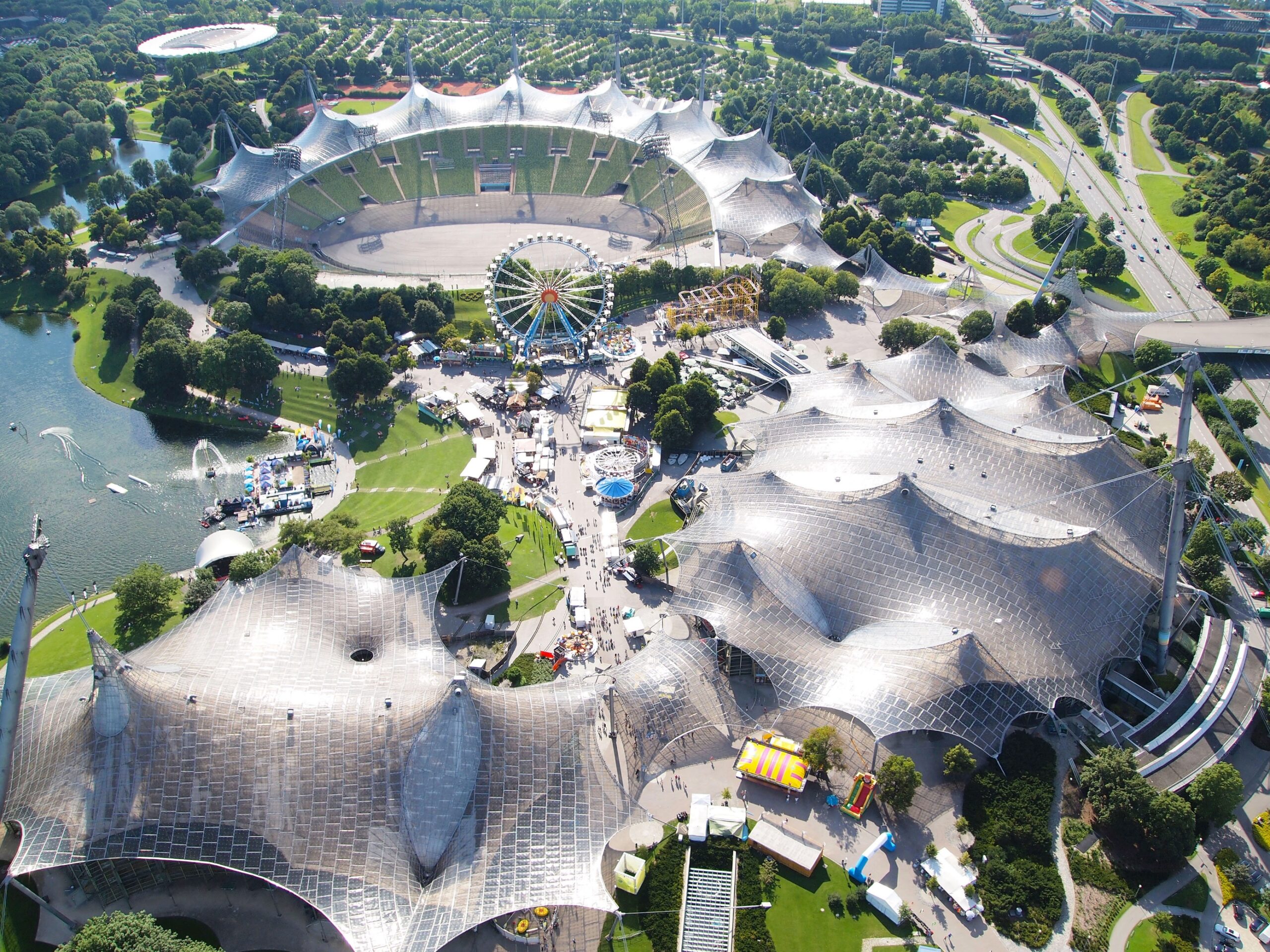 Olympiastadion (munich olympic stadium) / behnisch and partners & frei otto | classics on architecture lab