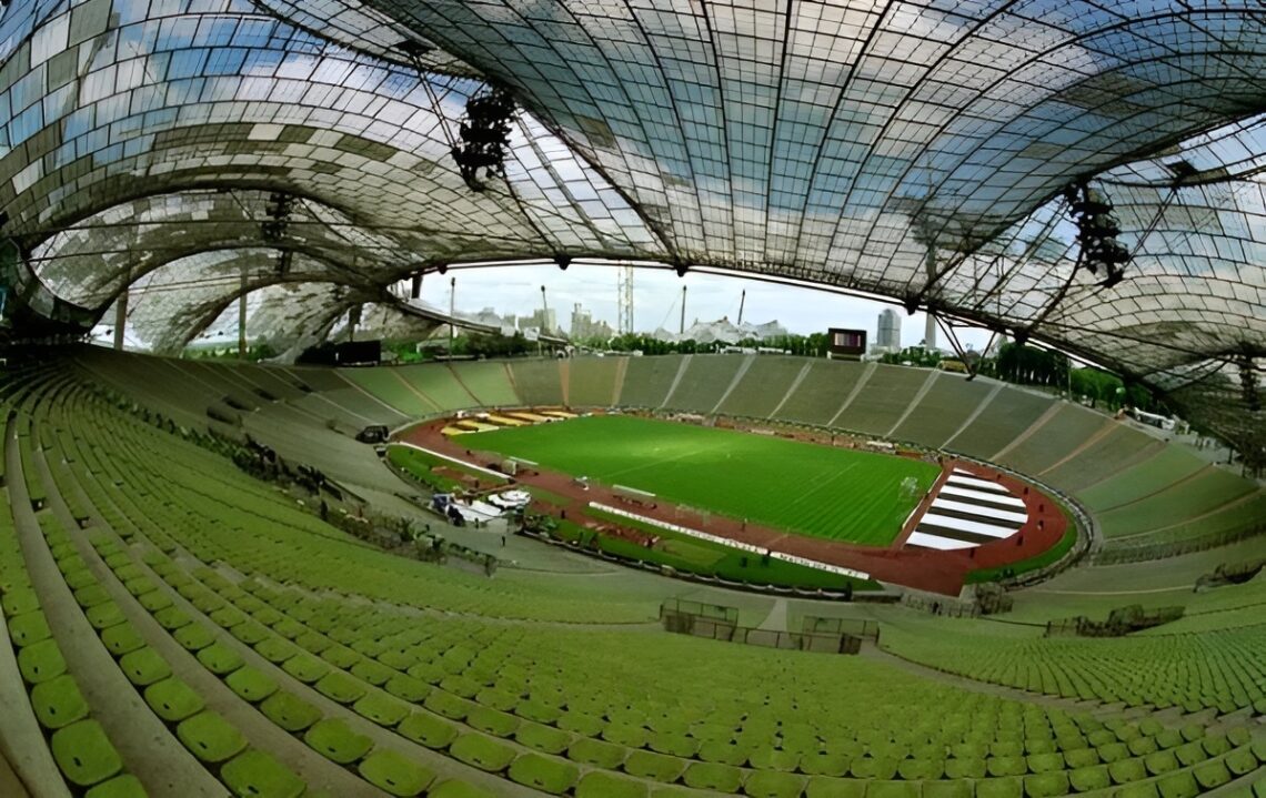 Olympiastadion (munich olympic stadium) / behnisch and partners & frei otto | classics on architecture lab