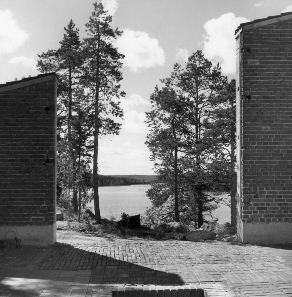 Muuratsalo experimental house / alvar aalto | classics on architecture lab