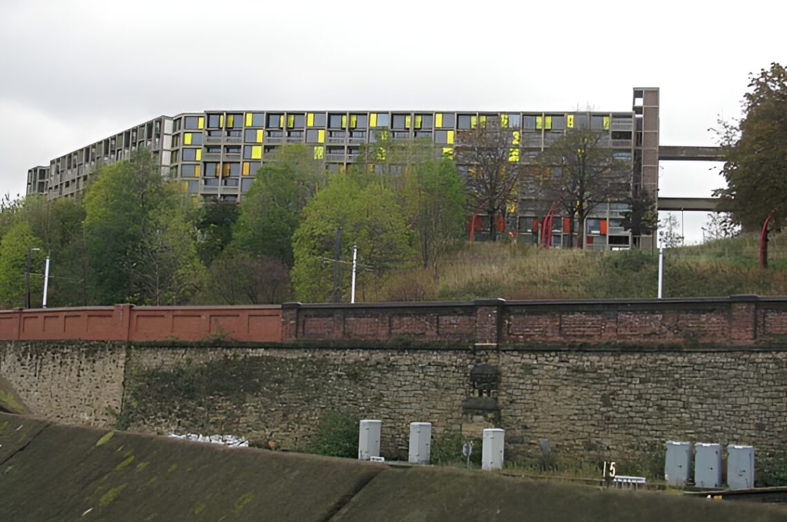 Park Hill Estate / Jack Lynn And Ivor Smith | Classics On Architecture Lab 33 Park hill estate / jack lynn and ivor smith | classics on architecture lab