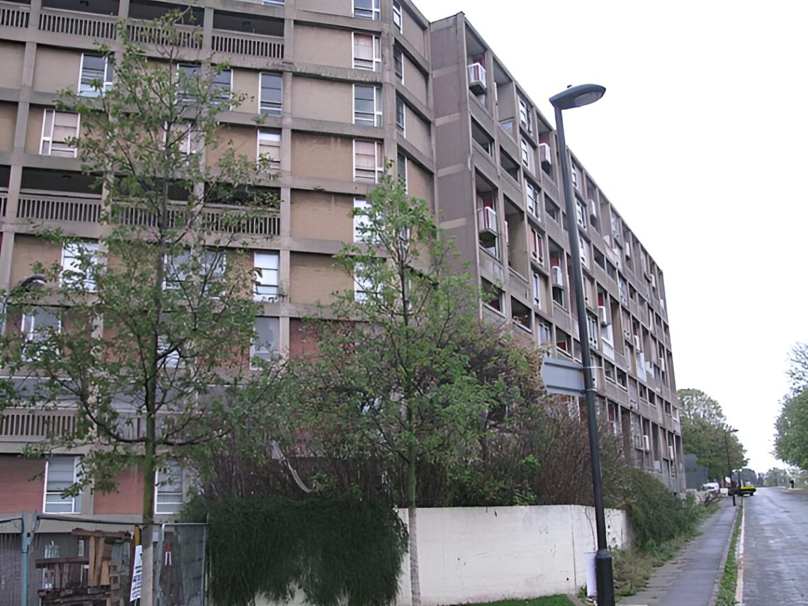 Park Hill Estate / Jack Lynn And Ivor Smith | Classics On Architecture Lab 52 Park hill estate / jack lynn and ivor smith | classics on architecture lab