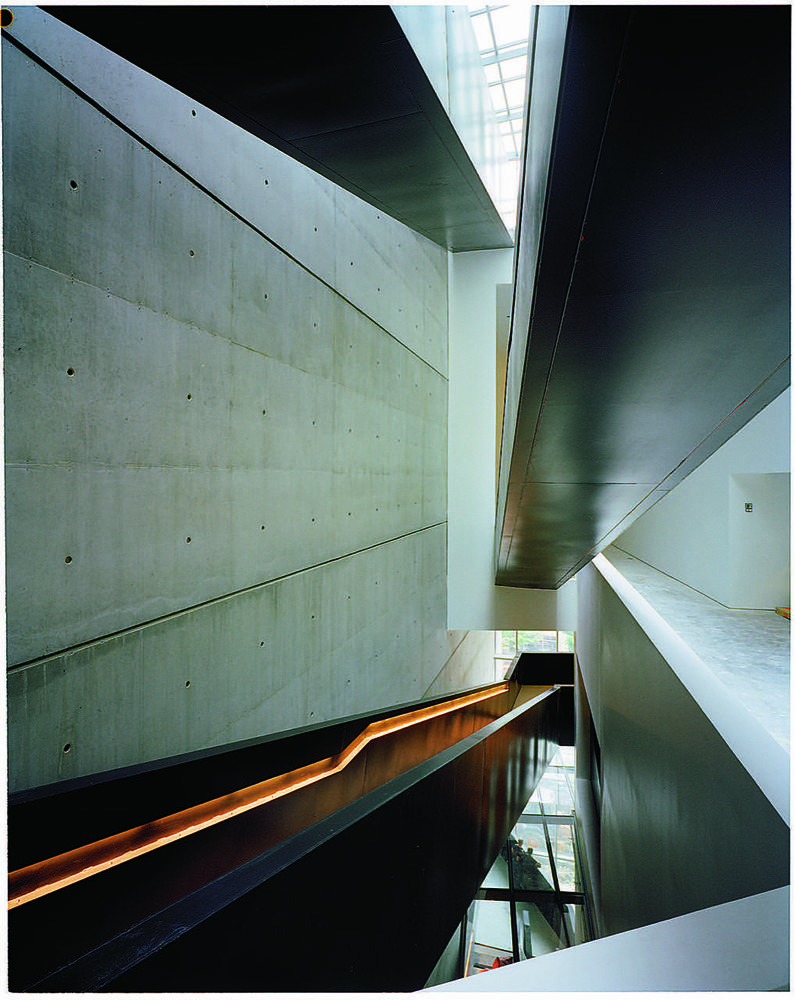 Rosenthal Center For Contemporary Art / Zaha Hadid Architects | Classics On Architecture Lab 76 Rosenthal center for contemporary art / zaha hadid architects | classics on architecture lab