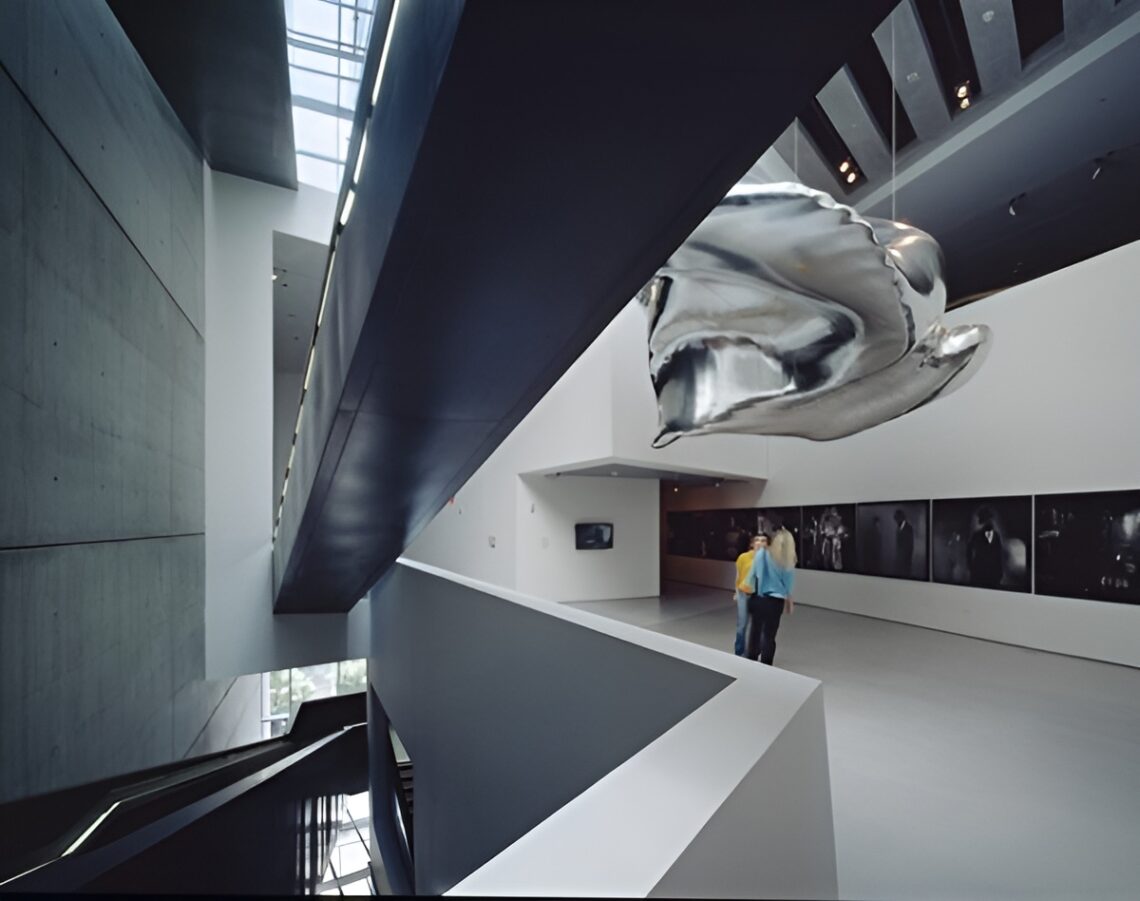 Rosenthal Center For Contemporary Art / Zaha Hadid Architects | Classics On Architecture Lab 74 Rosenthal center for contemporary art / zaha hadid architects | classics on architecture lab