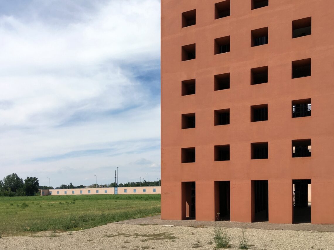 San Cataldo Cemetery / Aldo Rossi | Classics On Architecture Lab 85 San cataldo cemetery / aldo rossi | classics on architecture lab
