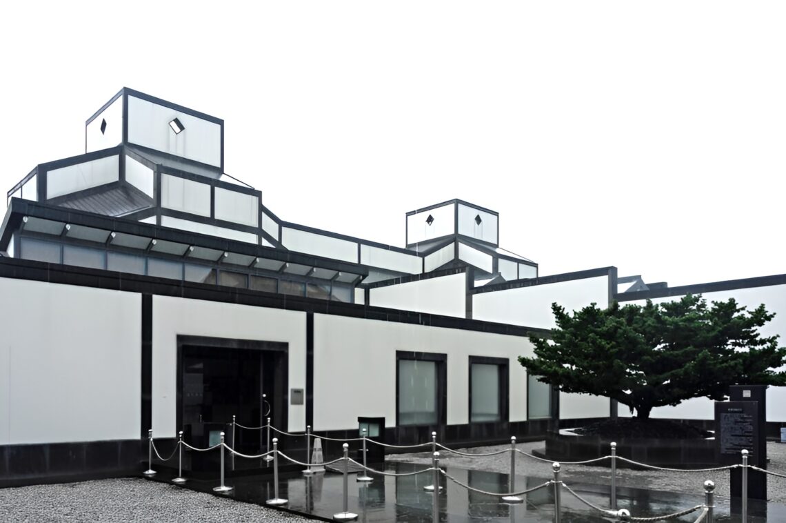 Suzhou Museum / I.m. Pei + Pei Partnership Architects | Classics On Architecture Lab 43 Suzhou museum / i. M. Pei + pei partnership architects | classics on architecture lab