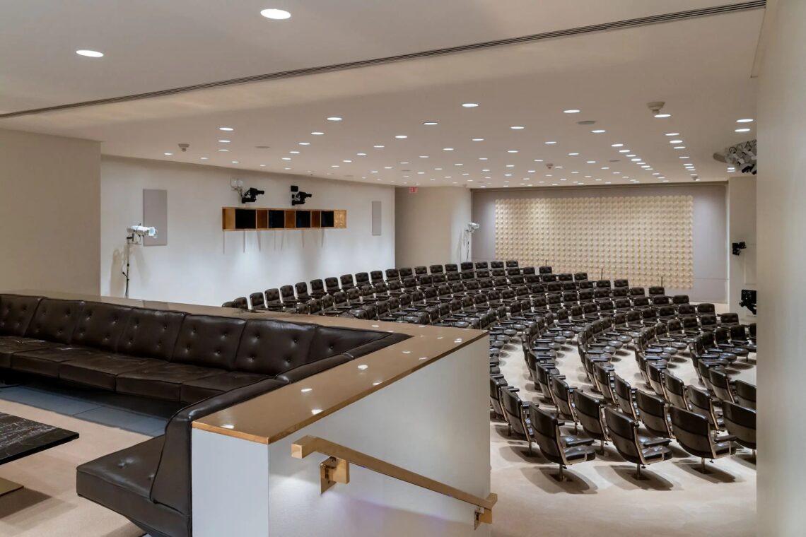The Ford Foundation / Kevin Roche John Dinkeloo And Associates | Classics On Architecture Lab 86 The ford foundation / kevin roche john dinkeloo and associates | classics on architecture lab