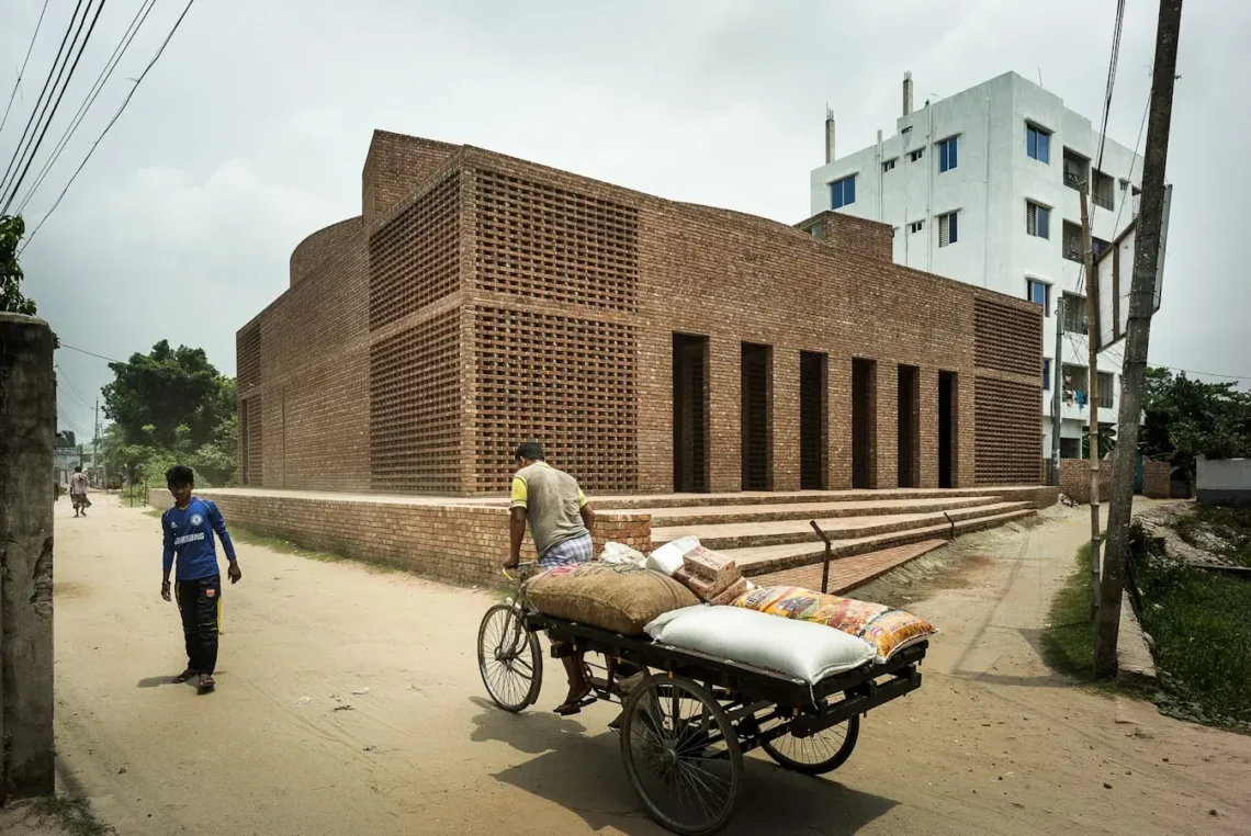Aga Khan Award For Architecture: Prize, Importance, Winners, Jury And History 134 Bait ur rouf mosque, dhaka, bangladesh - marina tabassum - ยฉ aktc sandro di carlo darsa